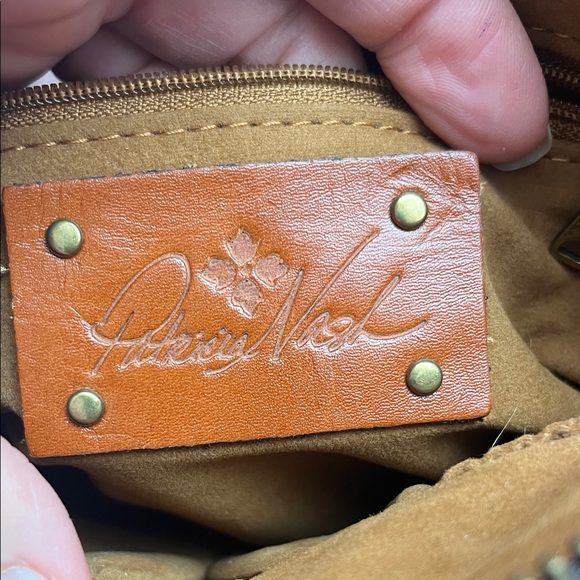 Patricia Nash brown Leather Wristlet - Picture 2 of 14